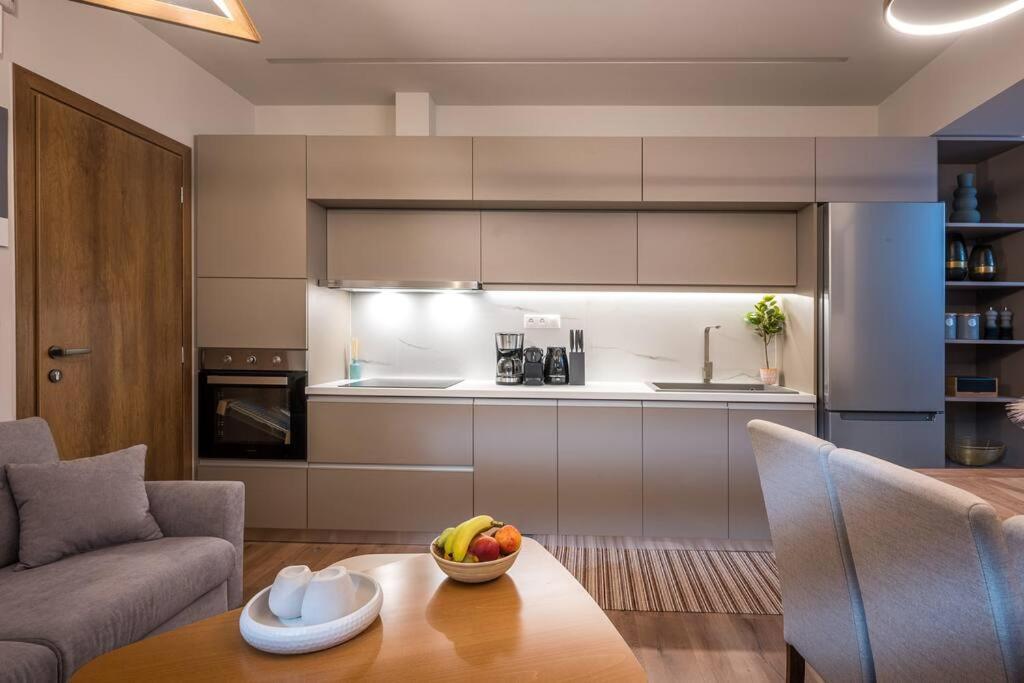 Amalia'S Luxury Apartment 2 Heraklion Zewnętrze zdjęcie